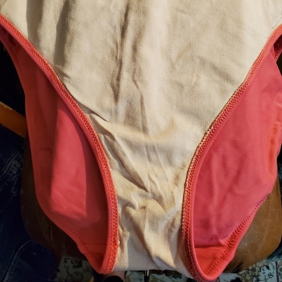 0054. EUC ~ Speigal ~ Full Coverage ~ Swimsuit ~ Sweetheart Neckline ~ Ruched - Picture 8 of 10